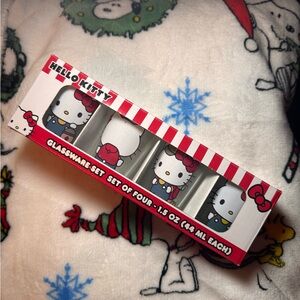Hello Kitty Holiday Shot Glass Set – Set of 4 (1.5 oz Each)